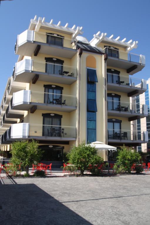 Rama Palace Hotel Casalnuovo Di Napoli Ngoại thất bức ảnh